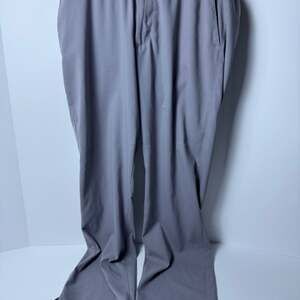Under Armour Showdown Match Play Golf Pants Gray Size 36/32